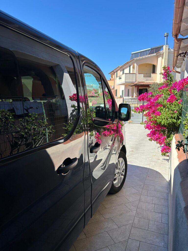 Taxi Cala Ginepro